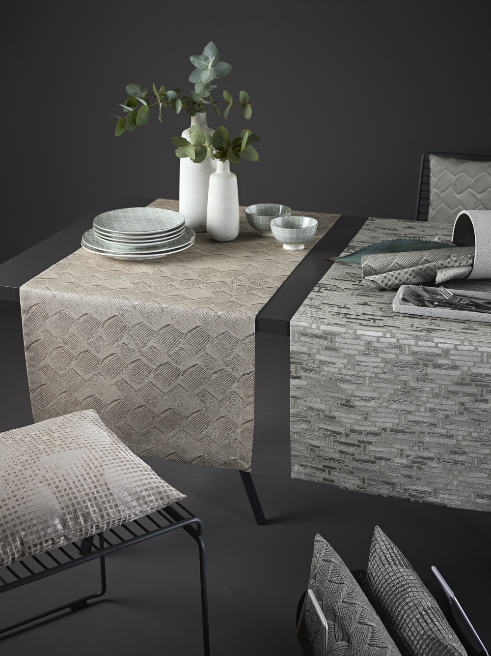 Sander table+home Merken showUP