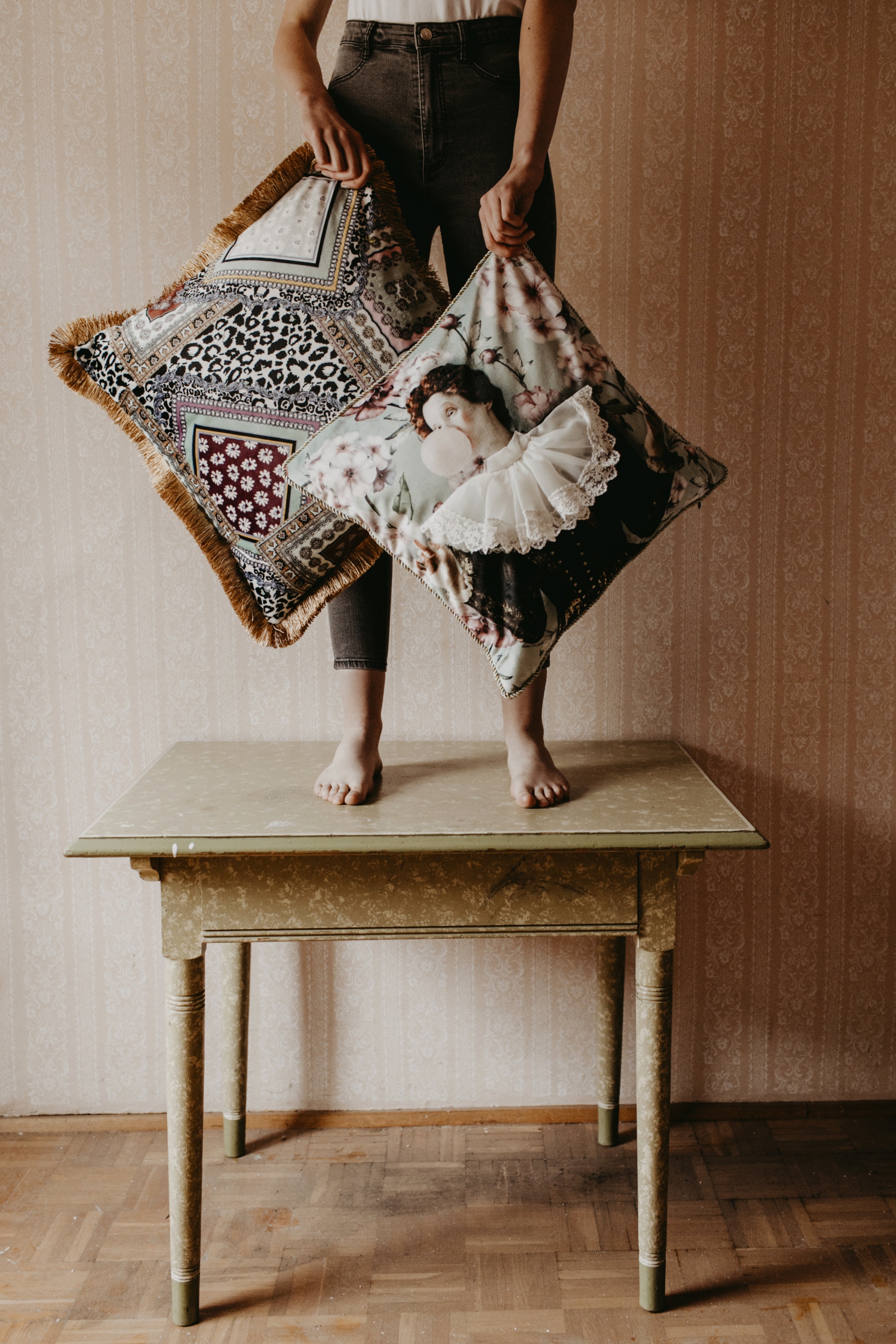 pad home design concept - Brands | showUP